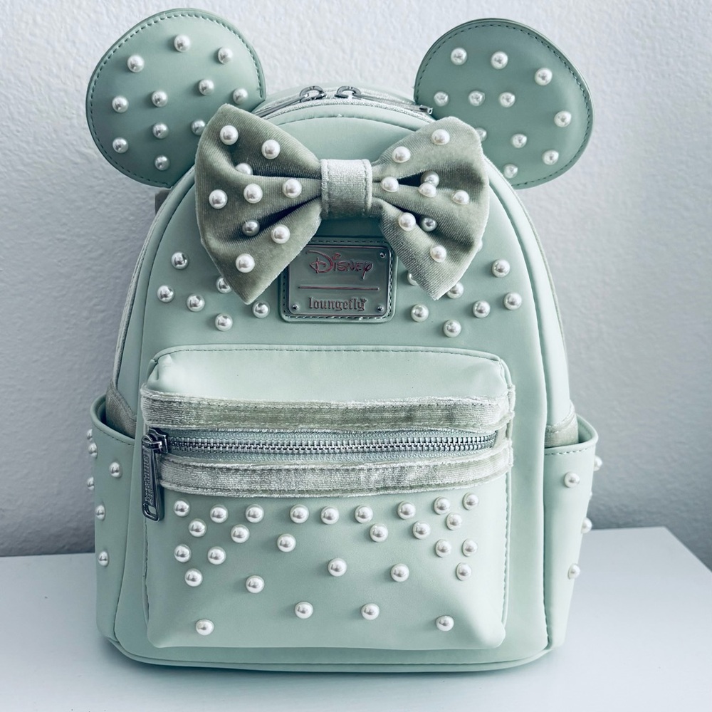 Loungefly Minnie Mouse Mint Green with Pearls Backpack